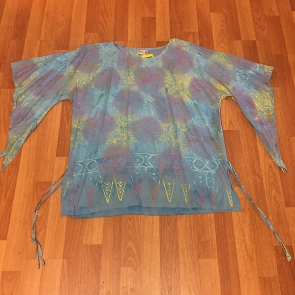 Ladies Blouse - Picture 1 of 2